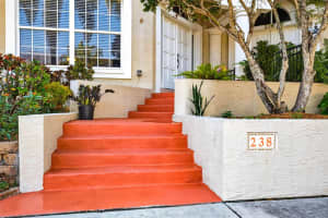 238 COLUMBIA DRIVE, TAMPA, FL 33606 - MLS#MFRTB8476886