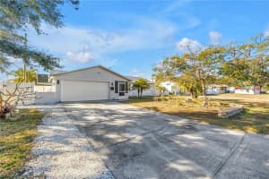 354 74TH AVENUE, ST PETERSBURG, FL 33702 - MLS#MFRTB8476972