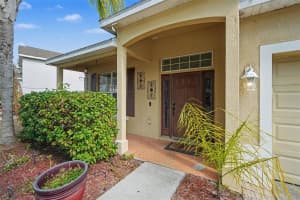11941 PALM BAY COURT, NEW PORT RICHEY, FL 34654 - MLS#MFRTB8476980