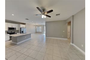 MLS# MFRTB8477105, Deltona, Florida 32738