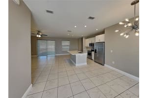 MLS# MFRTB8477105, Deltona, Florida 32738