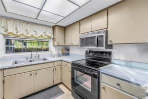 6825 CIRCLECREEK DRIVE, PINELLAS PARK, FL 33781 - MLS#MFRTB8477143