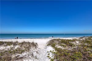 404 HIDDEN HARBOUR DRIVE, INDIAN ROCKS BEACH, FL 33785 - MLS#MFRTB8477148