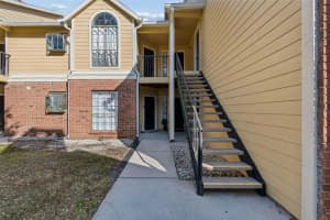 8742 MALLARD RESERVE DRIVE, TAMPA, FL 33614 - MLS#MFRTB8477172