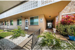 4915 BAY STREET, ST PETERSBURG, FL 33703 - MLS#MFRTB8477184