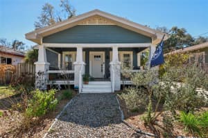 202 W Curtis St, TAMPA