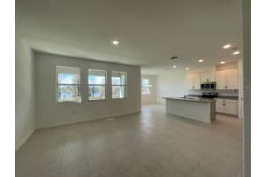 6548 GREAT BEAR DRIVE, LAKELAND, FL 33805 - MLS#MFRTB8477288