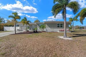 2990 37TH STREET, ST PETERSBURG, FL 33713 - MLS#MFRTB8477344
