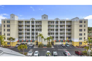 1200 COUNTRY CLUB DRIVE, LARGO, FL 33771 - MLS#MFRTB8477458