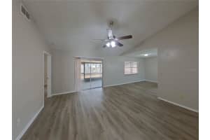 MLS# MFRTB8477495, Valrico, Florida 33594