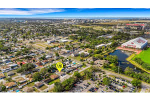 2914 LAKE AVENUE, TAMPA, FL 33607 - MLS#MFRTB8477577