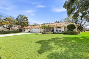 3196 CRESCENT OAKS BOULEVARD, TARPON SPRINGS, FL 34688 - MLS#MFRTB8477613
