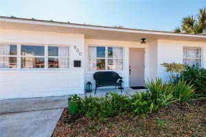 600 74TH AVENUE, ST PETERSBURG, FL 33702 - MLS#MFRTB8477629