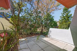 215 LAKE CHARLES COURT, OLDSMAR, FL 34677 - MLS#MFRTB8477730