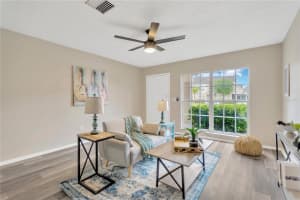 327 KENSINGTON LAKE CIRCLE, BRANDON, FL 33511 - MLS#MFRTB8477755