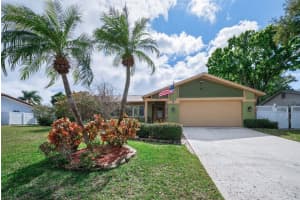 1665 Shaker Ln, DUNEDIN 1665 Shaker Ln, DUNEDIN