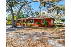 5435 5TH AVENUE, ST PETERSBURG, FL 33707 - MLS#MFRTB8477871