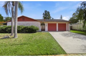 7111 HALIFAX COURT, TAMPA, FL 33615 - MLS#MFRTB8477874