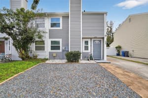 6424 Rockpointe Dr, TAMPA