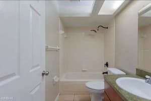 8016 Apache Ln Lakeland, FL 33810 - Off Market