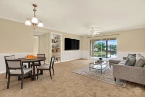 10330 CARROLLWOOD LANE, TAMPA, FL 33618 - MLS#MFRTB8477954