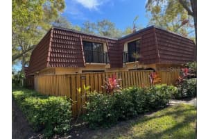 2716 11th Ct, PALM HARBOR