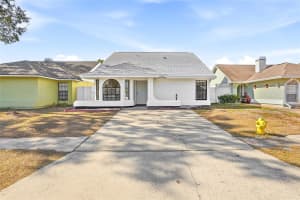 8622 COTTONWAY LANE, TAMPA, FL 33635 - MLS#MFRTB8478013