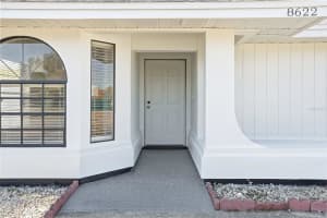 8622 COTTONWAY LANE, TAMPA, FL 33635 - MLS#MFRTB8478013