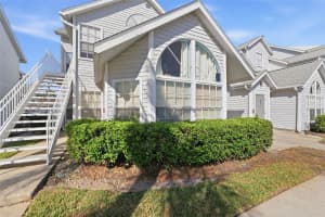 12245 ARMENIA GABLES CIRCLE, TAMPA, FL 33612 - MLS#MFRTB8478024