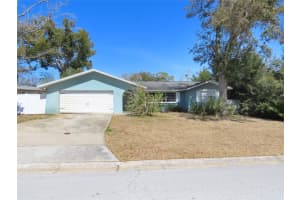 1350 Cambridge Dr, CLEARWATER