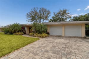2268 INDIAN AVENUE, BELLEAIR BLUFFS, FL 33770 - MLS#MFRTB8478101