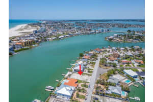 10126 Tarpon Dr, TREASURE ISLAND