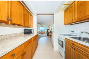 4750 COVE CIRCLE, ST PETERSBURG, FL 33708 - MLS#MFRTB8478186