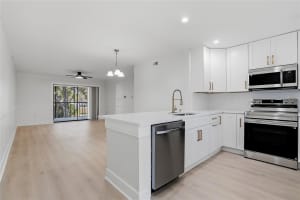 2682 SABAL SPRINGS CIRCLE, CLEARWATER, FL 33761 - MLS#MFRTB8478252