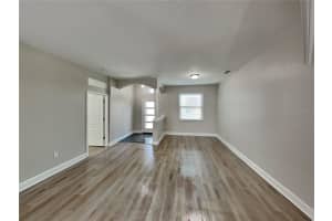 MLS# MFRTB8478292, Plant City, Florida 33566