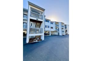 821 BAHIA DEL SOL DRIVE, RUSKIN, FL 33570 - MLS#MFRTB8478328