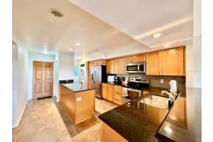 821 BAHIA DEL SOL DRIVE, RUSKIN, FL 33570 - MLS#MFRTB8478328