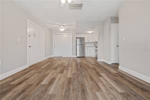 8602 HURON COURT, TAMPA, FL 33614 - MLS#MFRTB8478336