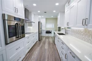 1600 GULF BOULEVARD, CLEARWATER BEACH, FL 33767 - MLS#MFRTB8478361