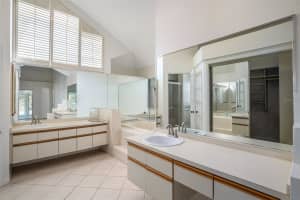 914 STRATFORD MANOR DRIVE, BRANDON, FL 33510 - MLS#MFRTB8478526