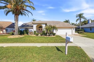 846 CENTERWOOD DRIVE, TARPON SPRINGS, FL 34688 - MLS#MFRTB8478531
