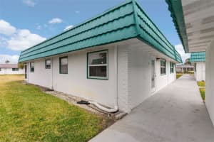 205 KINGS BOULEVARD, SUN CITY CENTER, FL 33573 - MLS#MFRTB8478640