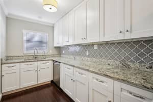 1545 RIVER LANE, TAMPA, FL 33603 - MLS#MFRTB8478654