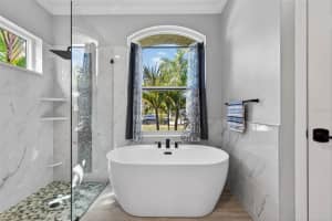 5405 CORAL SHELL WAY, APOLLO BEACH, FL 33572 - MLS#MFRTB8478712