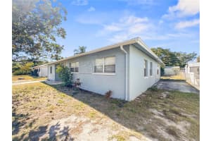 MLS# MFRTB8478728, Bradenton, Florida 34207
