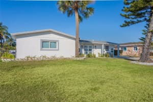 3926 FONTAINEBLEAU DRIVE, TAMPA, FL 33634 - MLS#MFRTB8478829