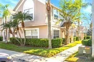 637 Kensington Lake Cir, BRANDON