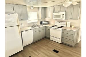 9790 66TH STREET N #19, PINELLAS PARK, FL 33782 - MLS#MFRTB8478915