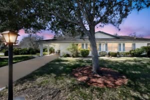 2009 HALMROCK PLACE, SUN CITY CENTER, FL 33573 - MLS#MFRTB8478944
