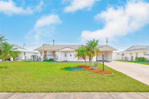 708 TAM O SHANTER AVENUE, SUN CITY CENTER, FL 33573 - MLS#MFRTB8479028